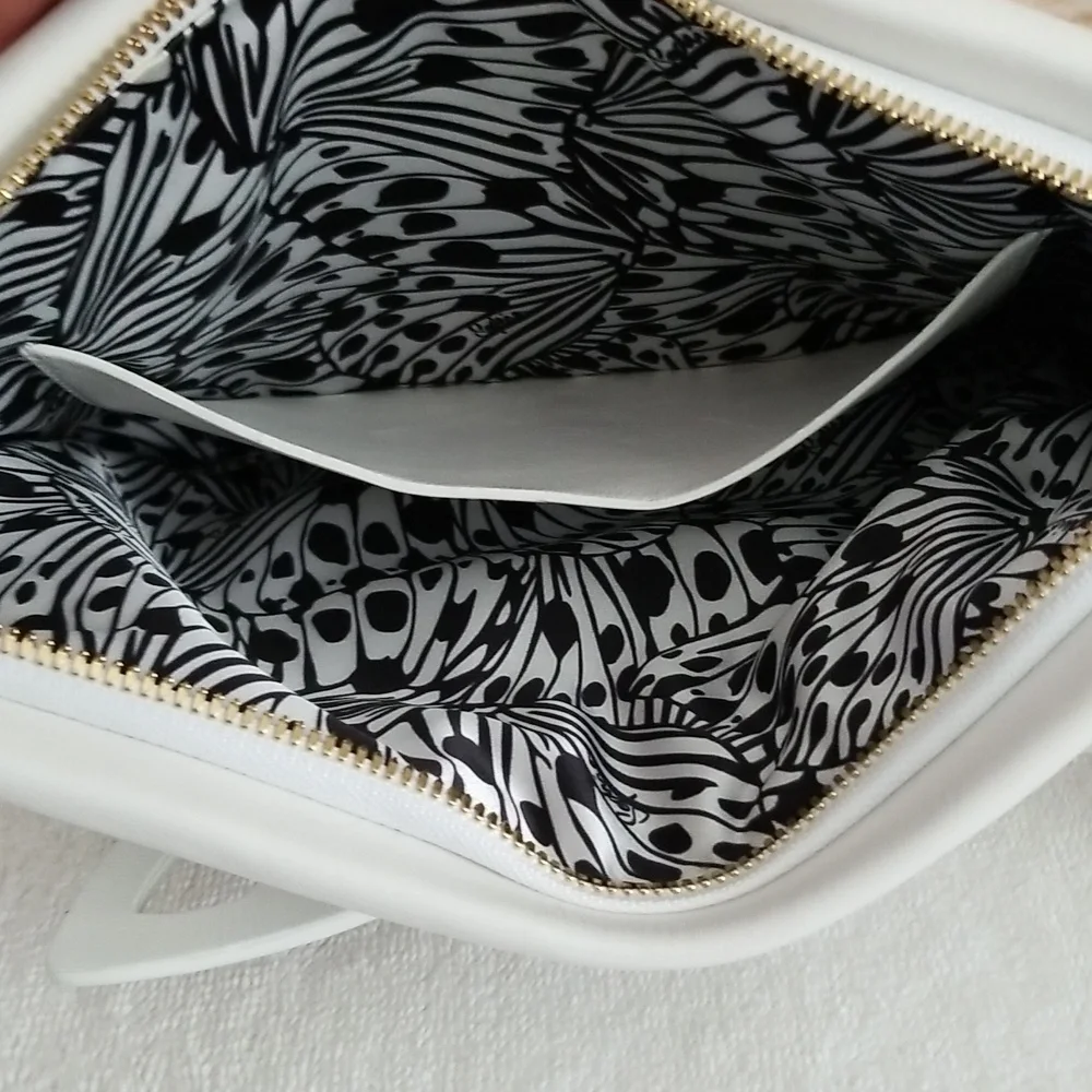 New Sophia Webster Flossy Clutch - Picture 12 of 15